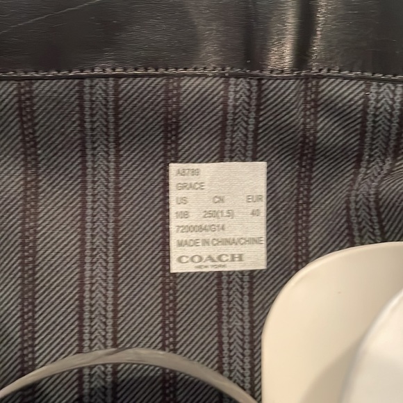 COACH Grace Womens Black Leather Knee High, High Heeled Boot, silver logo Sz 10 - Picture 4 of 10